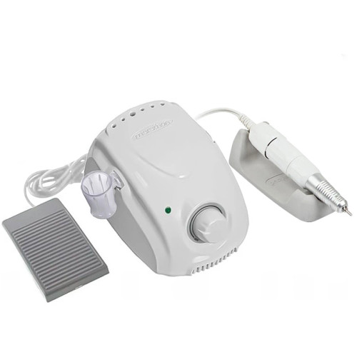 کاشت ناخن ماراتون