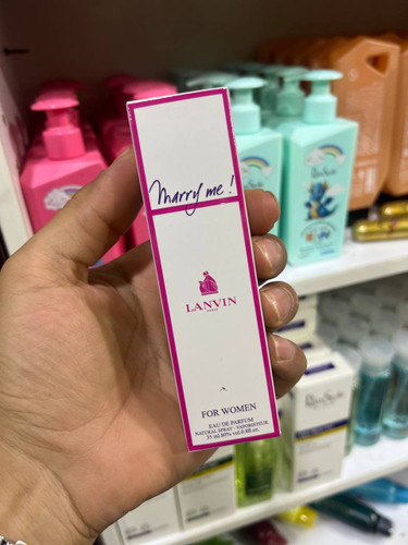 ادکلن مری می